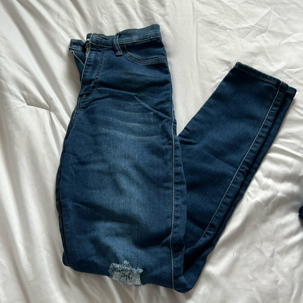 FASHION NOVA JEANS
